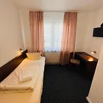 Brunnen מלון 3*